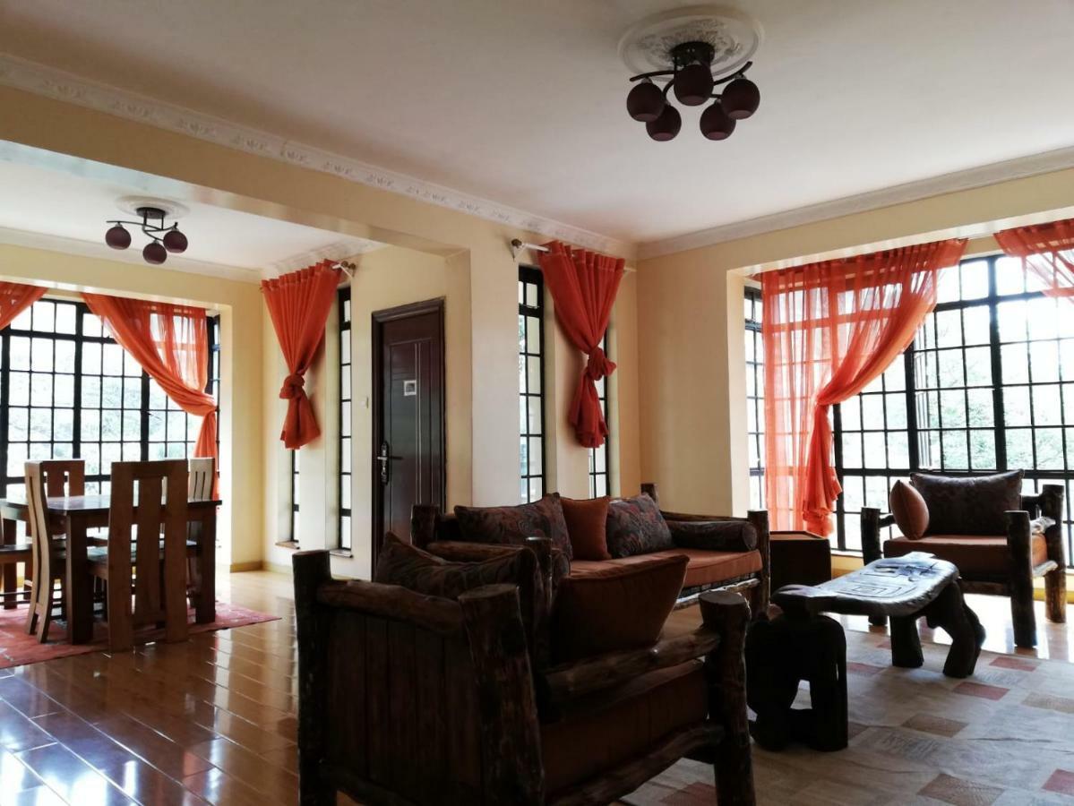 Mani'S Home Away From Home Найроби Екстериор снимка